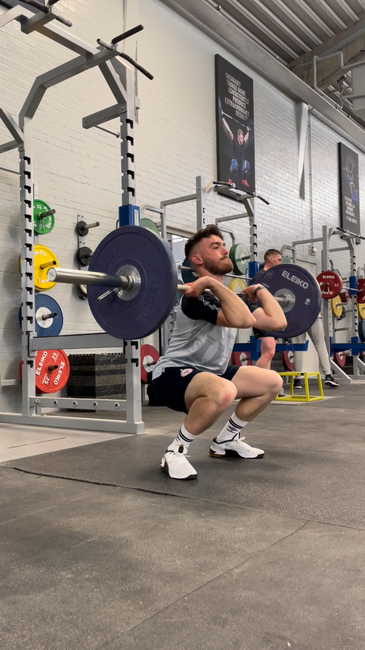 Oran performing a clean lift